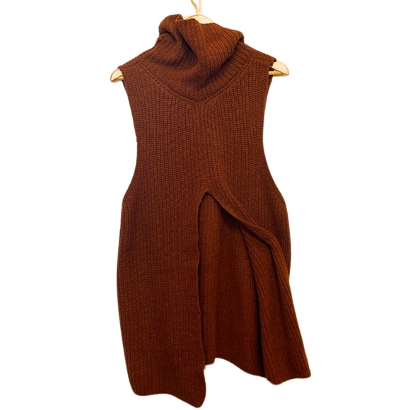 *Reversible* FREE PEOPLE Need It Now Turtleneck Cozy Yoga Sweater in Caramel — S - Picture 3 of 6